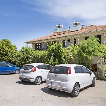 Tasoula One Bedroom Sea View Apartamento